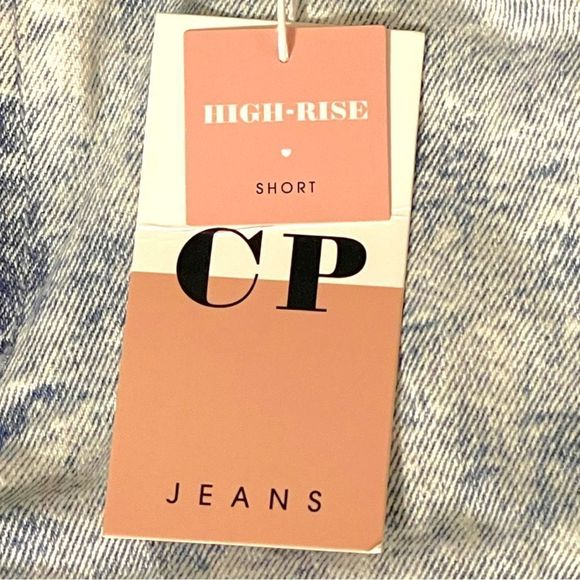 CP High-Rise Short Acid Washed Cut Off - Picture 4 of 4
